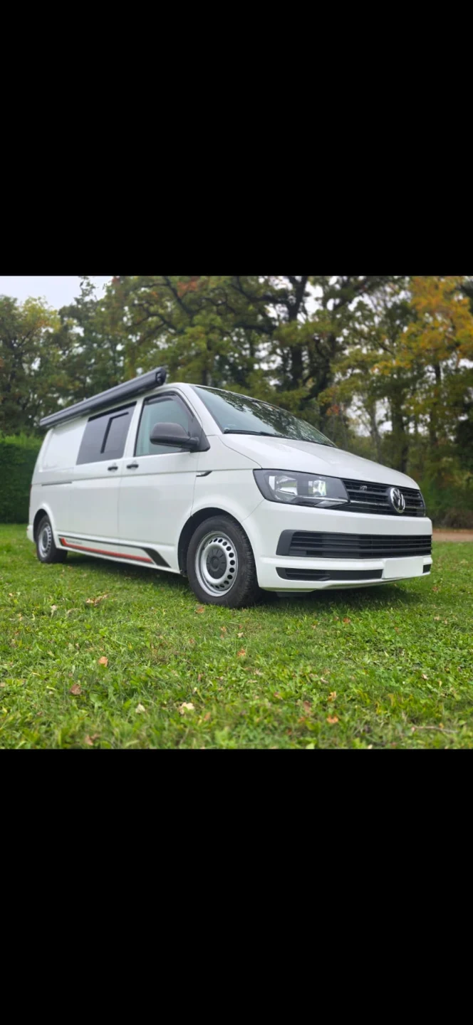 Vue extérieure du Volkswagen T6 aménagé